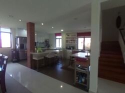 Phoenix Avenue (D23), Detached #551951361